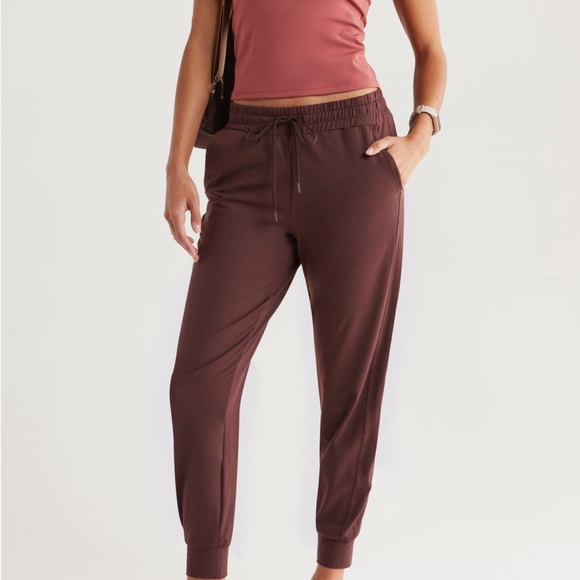 Zella Women's Burgundy Jogger Pants - Picture 2 of 9